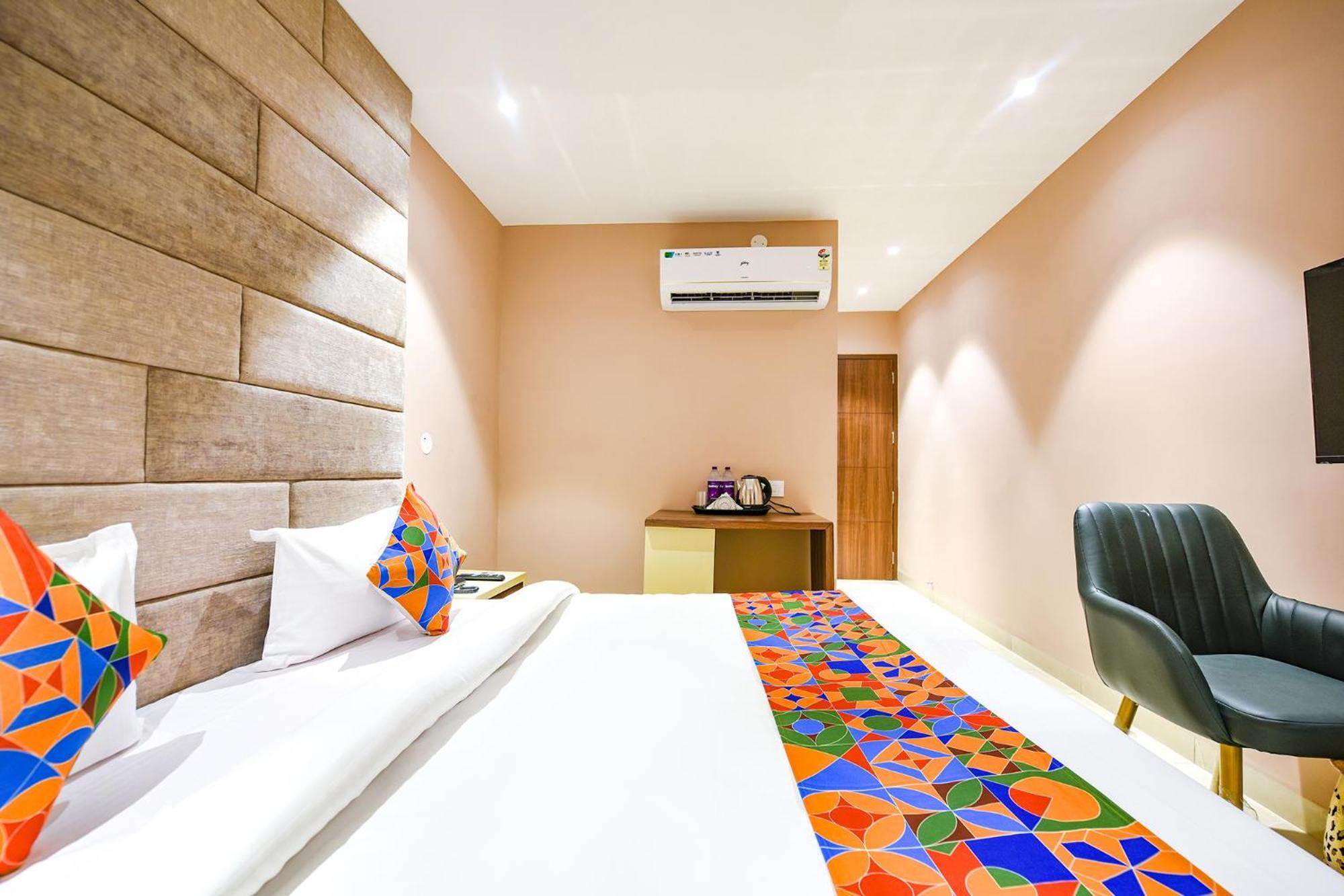 Fabhotel Supreme Suites Ludhiana Buitenkant foto