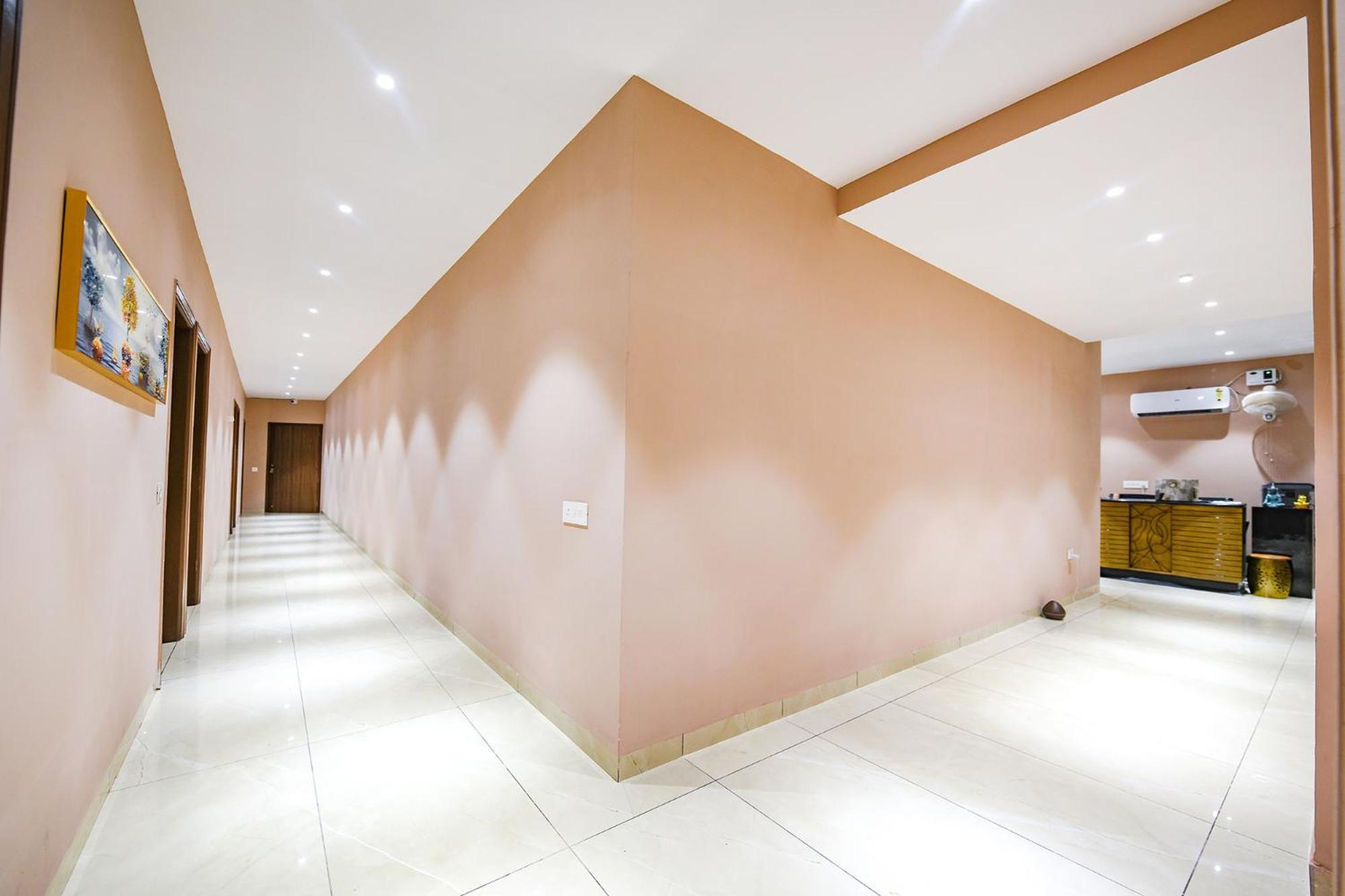 Fabhotel Supreme Suites Ludhiana Buitenkant foto
